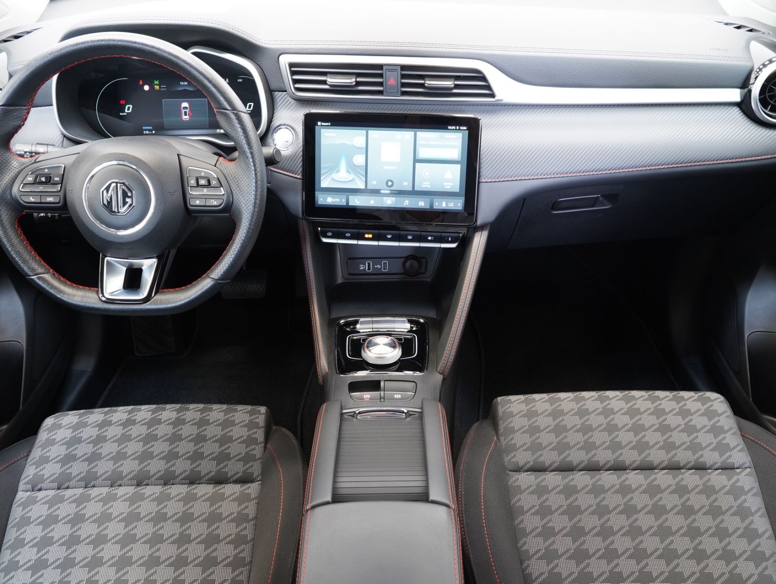 Fahrzeugabbildung MG ZS EV Standard Range Comfort MG-PILOT/LED/ACC