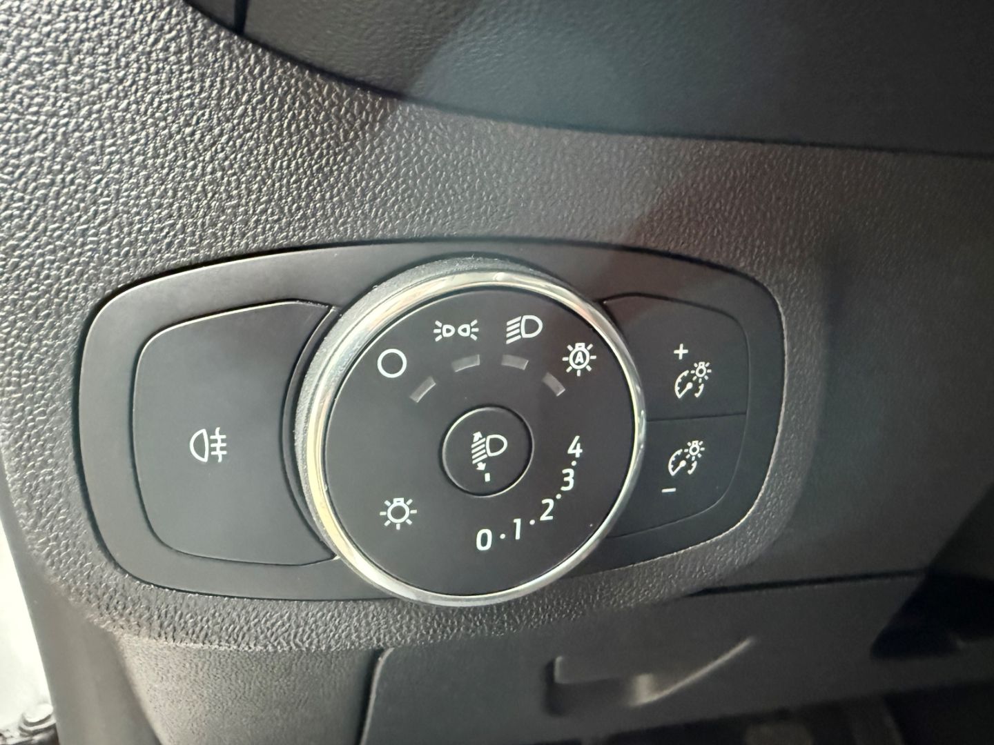 FORD Fiesta Cool Connect C & Navi LED Apple CarPlay A - Image 14