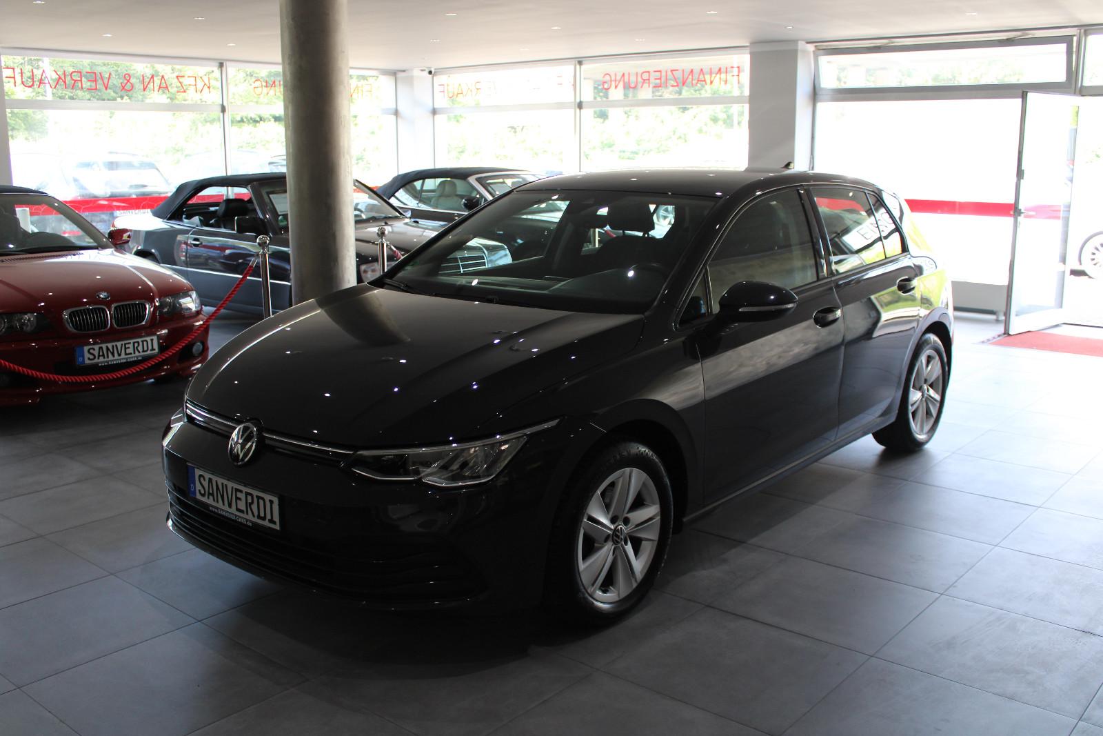 Volkswagen Golf 2.0 TDI SCR LIFE SPORTPAKET LED RFK ACC