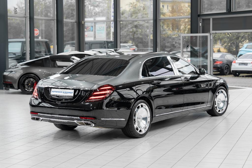 Mercedes-Benz S 560