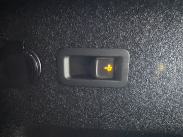 Fahrzeugverkauf 34 Skoda Kodiaq 1.5 TSI Sportline AHK*Matrix*Panodach