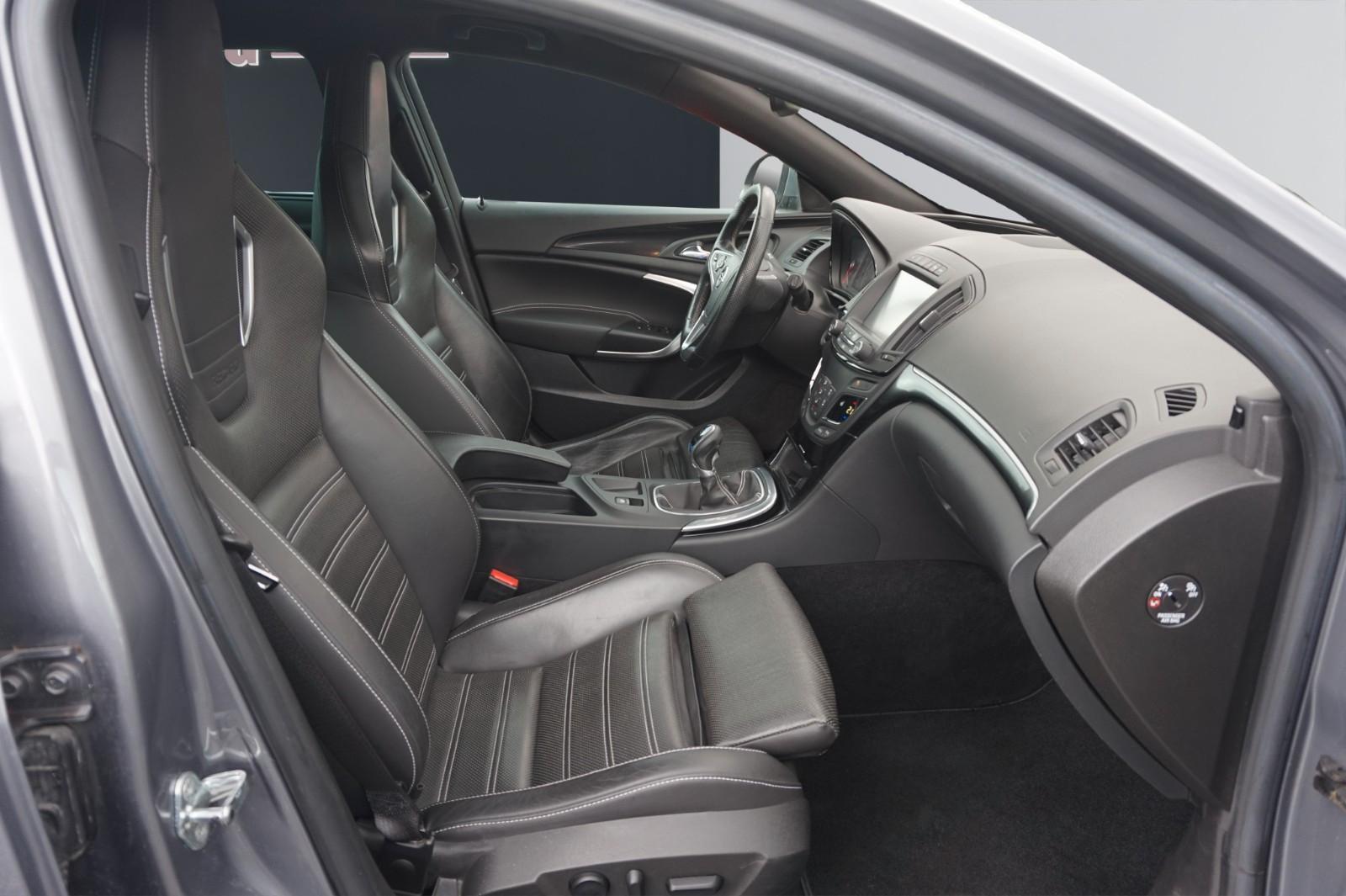 Opel Insignia ST OPC 4x4*Unlimited Paket~Bose~Pano~Ge