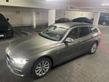 BMW 320i Touring Luxury Line Luxury Line