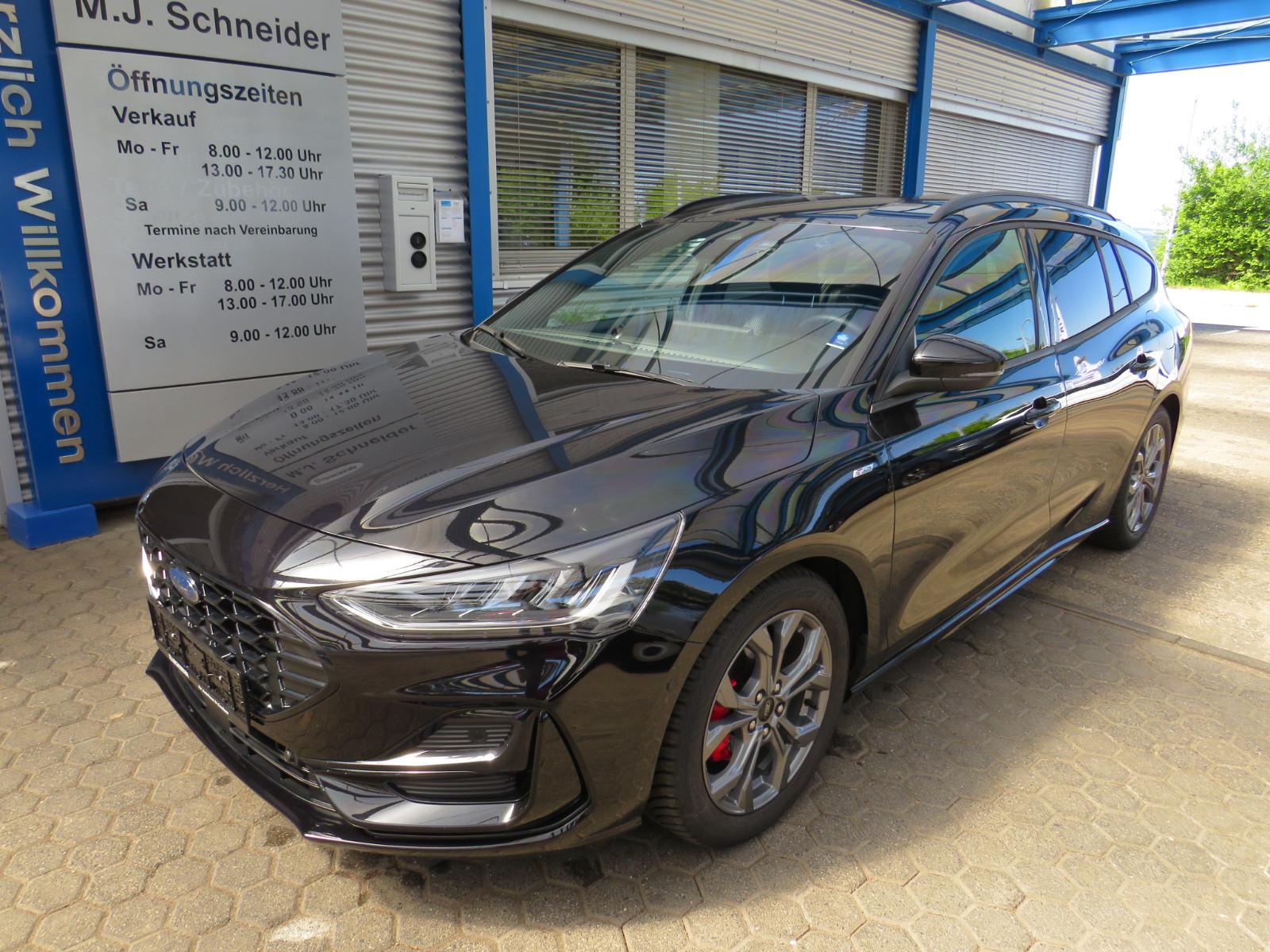Ford Focus Turnier ST-Line X Aut. 155PS ACC RFK LED