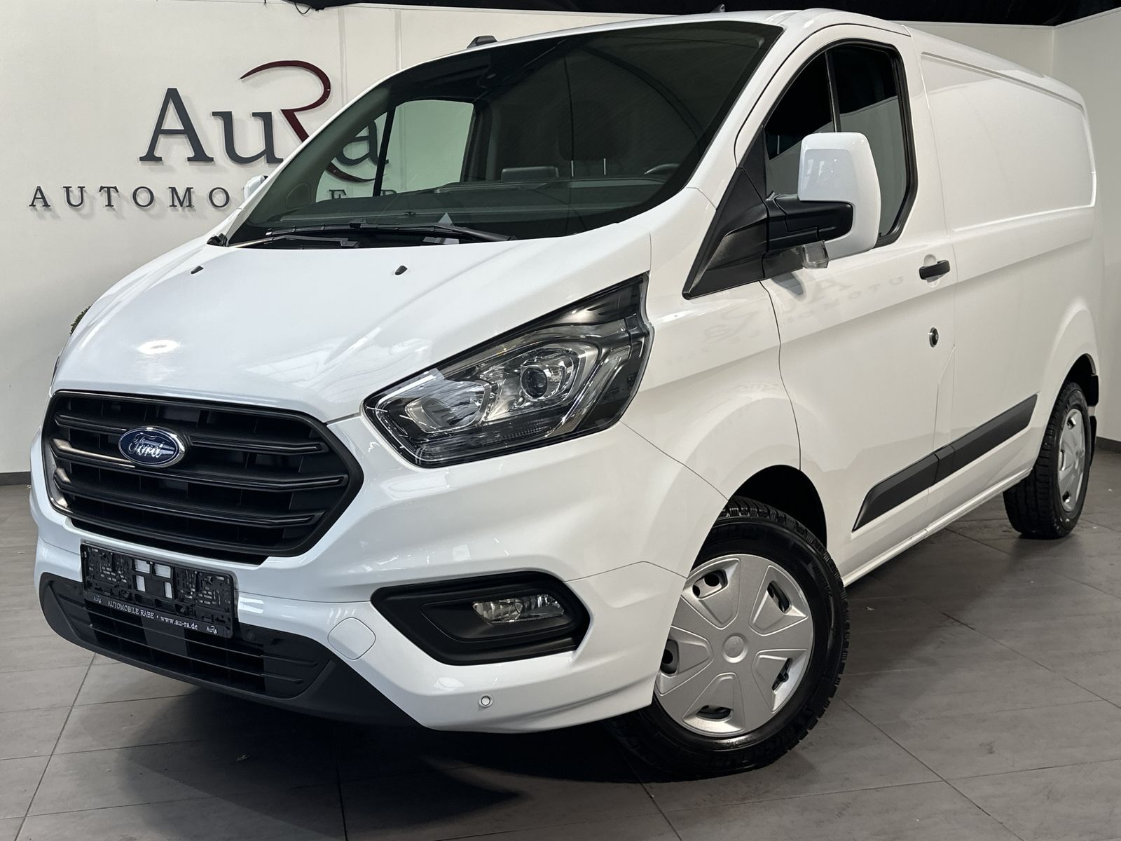 Fahrzeugabbildung Ford Transit Custom 340 L1H1 NAV+KAMERA+SHZ+PARKPILOT