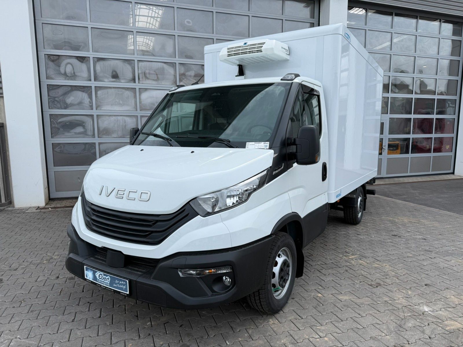Fahrzeugabbildung Iveco Daily 35S16HA8/P Kühlkoffer *R 3450 mm*Luft*LBW*