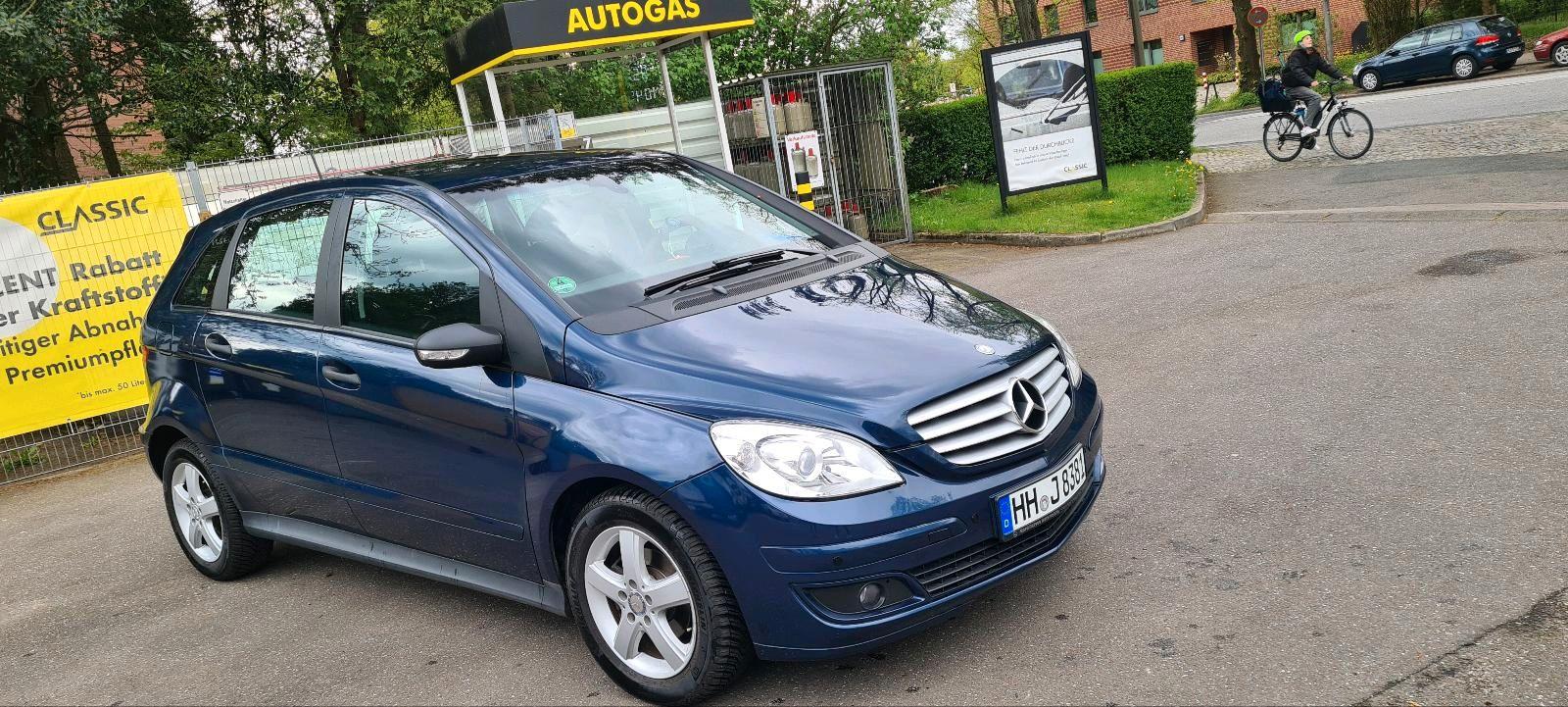 Mercedes-Benz B150 2008 — photo 11