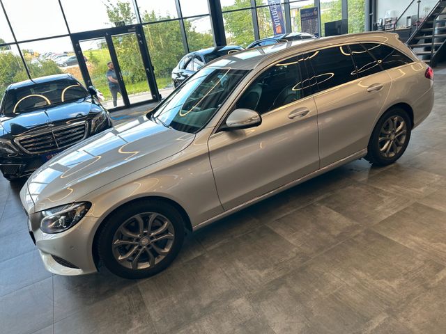 Mercedes-Benz C 180 C T-Modell *Avantgarde*