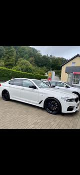 BMW 540d xDrive A - - BMW 540 mit Diesel-Antrieb: Limousine, Automatik