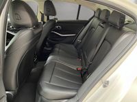 BMW 318 - Vorschau Bild 13