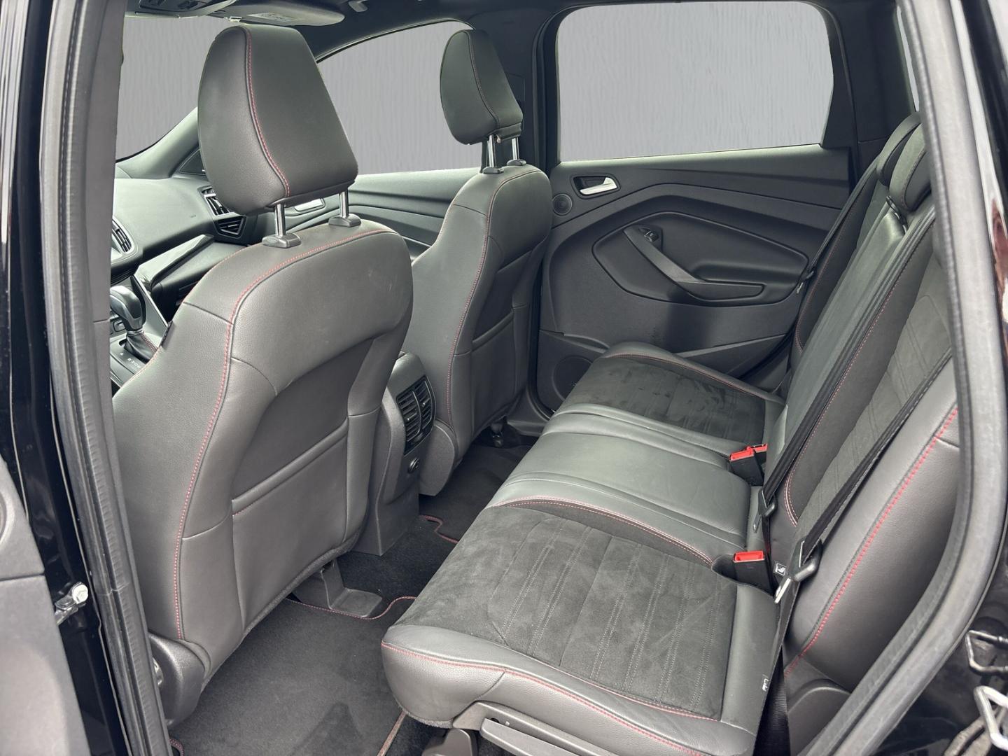 Ford Kuga ST-Line 2.0EcoBoost RFK PANO WinterP GJR