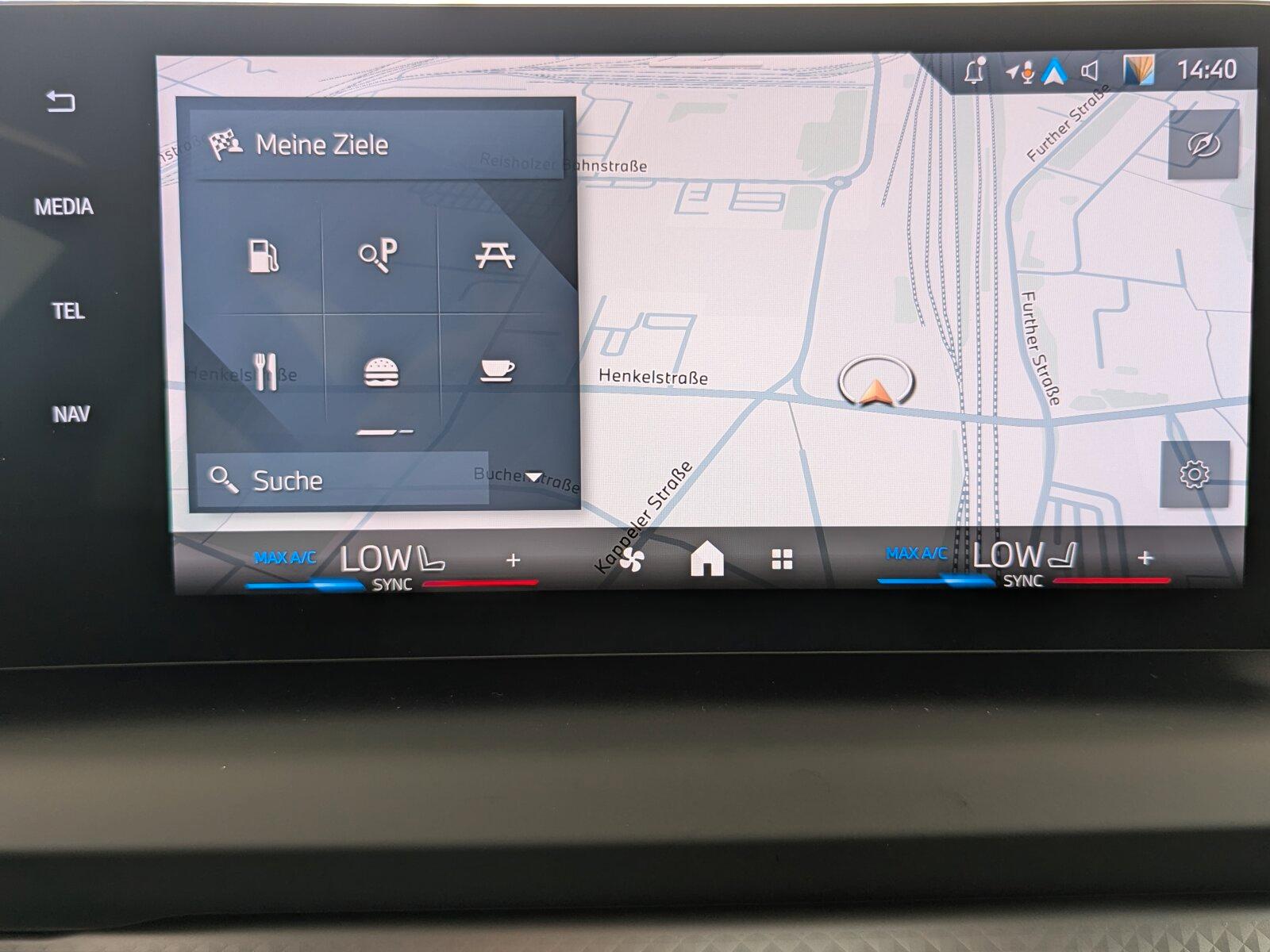BMW 1 Series i LED+NAVI+SHZ+RFK+TEMP+, миниатюра 16
