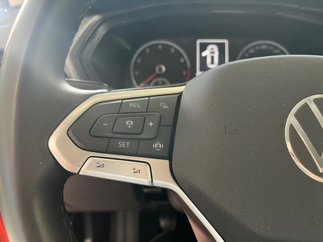 Fahrzeugabbildung Volkswagen T-Cross 1.0 TSI LIFE APP-CONNECT ACC GJR