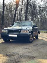 Mercedes-Benz Mercedes Benz C200 - gebrauchte Mercedes-Benz C 200 aus dem Jahr 1997