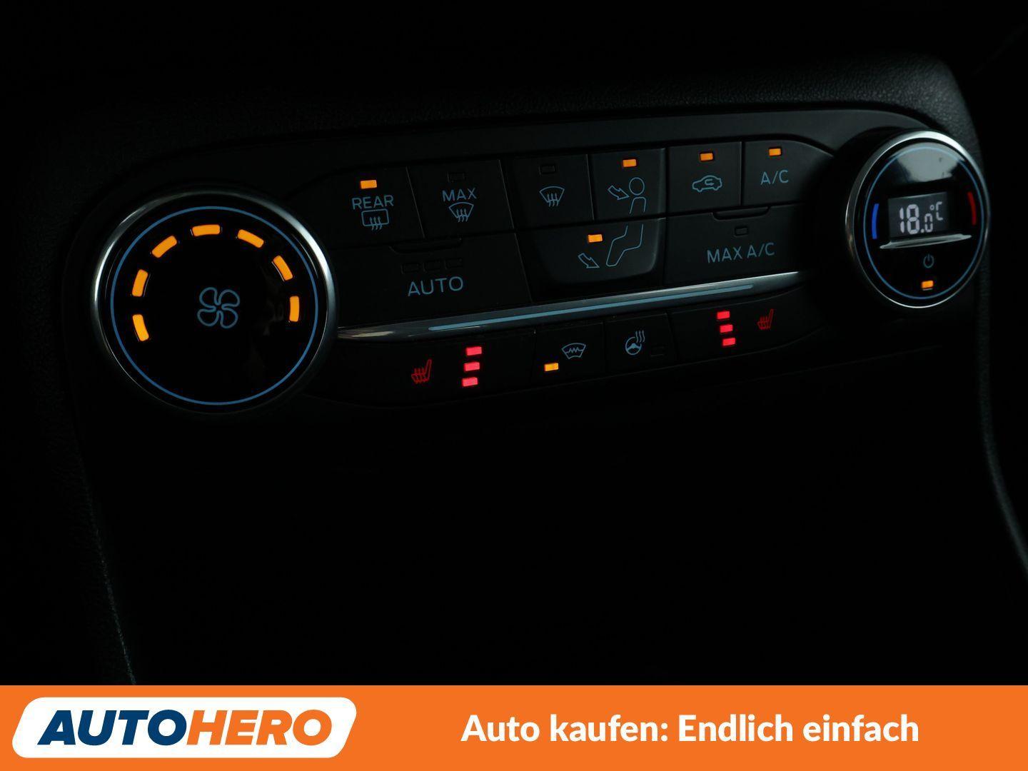 Ford Fiesta 1.0 EcoBoost Aut.*NAVI*CAM*PDC*SHZ*