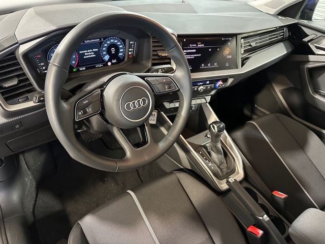 A1 Sportback 25 TFSI ADVANCED S TRONIC +PDC+SHZ+
