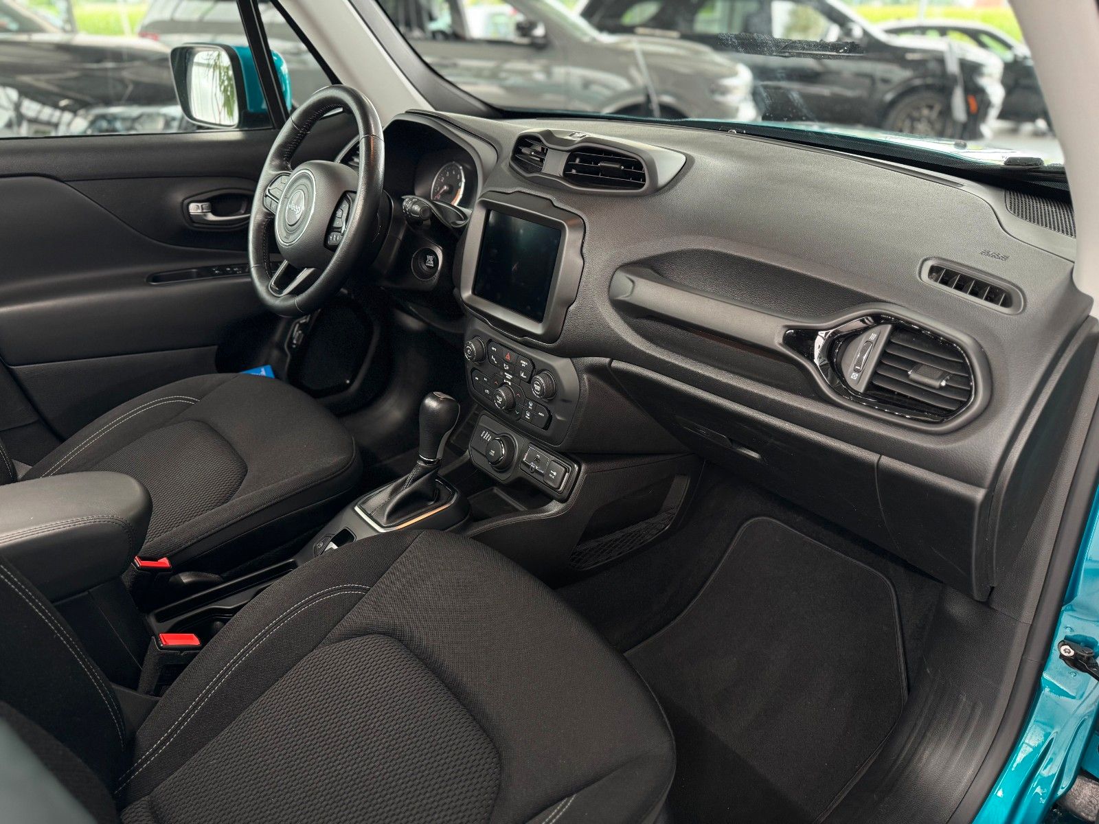 Fahrzeugabbildung Jeep Renegade 1.3 T-GDI Limited 4WD  "AHK  Navi  DAB"