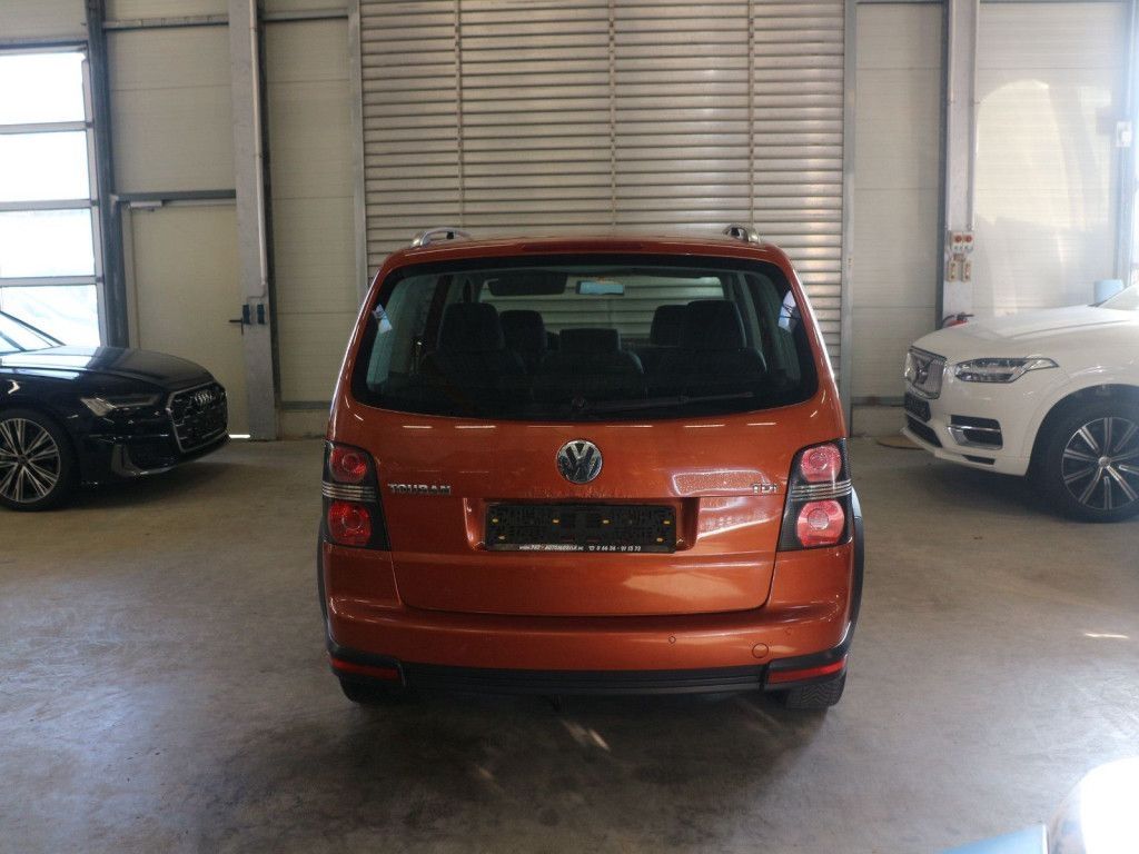 Fahrzeugabbildung Volkswagen Touran Cross 1.9 TDI Klimaautom Xenon PDC SHZ