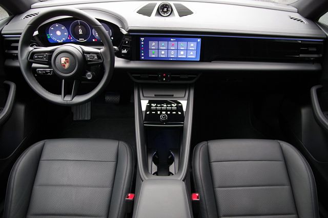 Porsche Macan 4*21"MacanDesign,ACC,PANO,Servo+,Kompass*