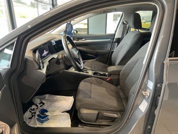 Volkswagen Golf - 10