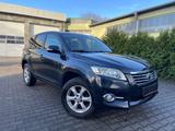 Toyota RAV 4 2,2-l-D-4D  - Toyota RAV 4 Gebrauchtwagen in Wiesbaden