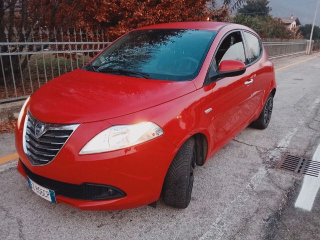 Lancia Ypsilon 1.2 69 CV 5 porte GPL Ecochic Sil