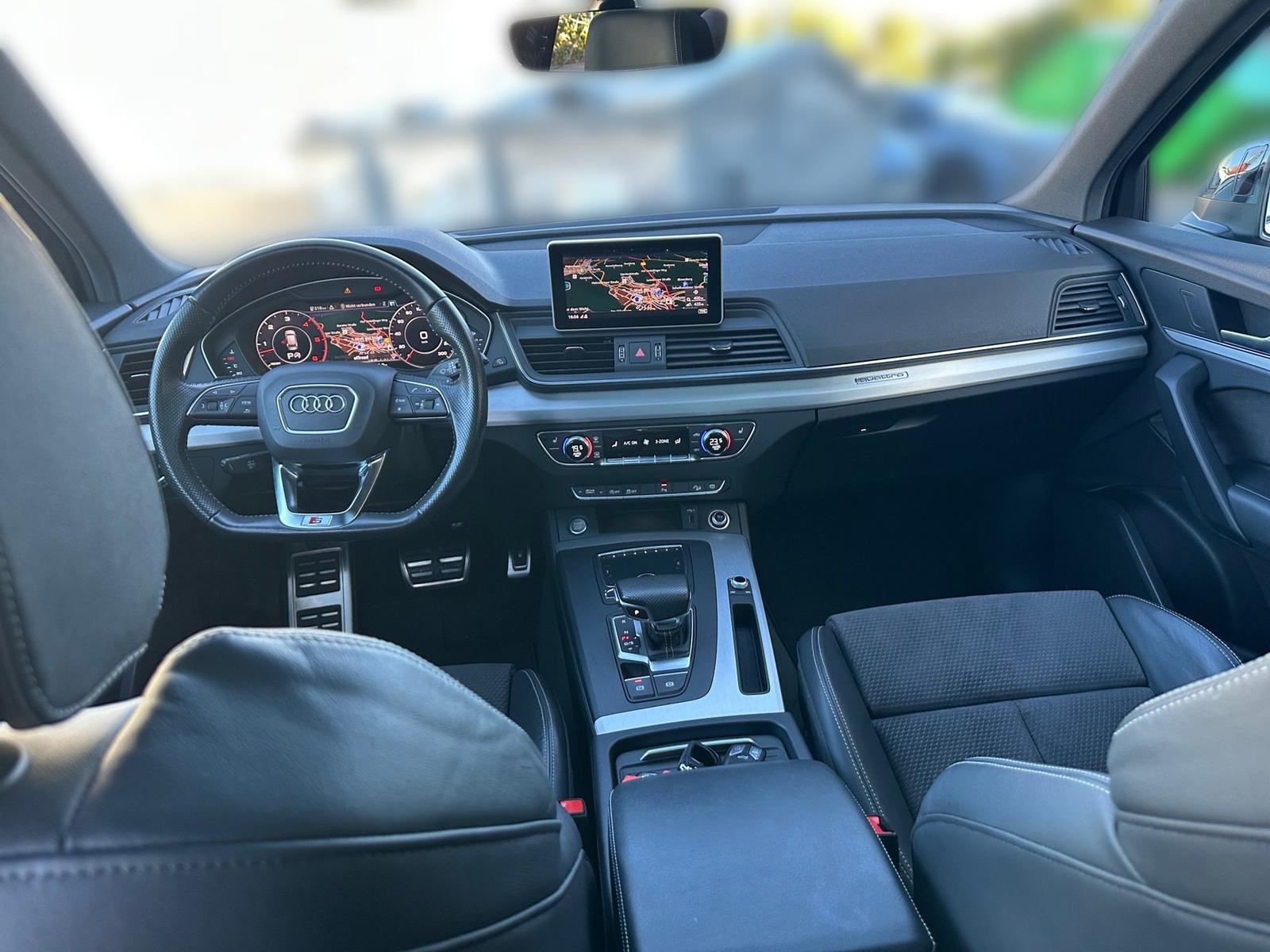 Audi Q5 quattro sport *KAMERA*STHZ*GRA*PANO*SHZ*