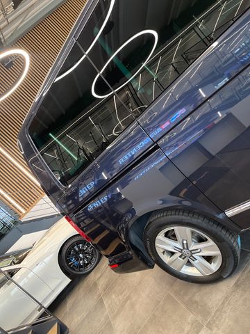 Volkswagen T6 Multivan Generation Six 4Motion * ACC*LED*KAM
