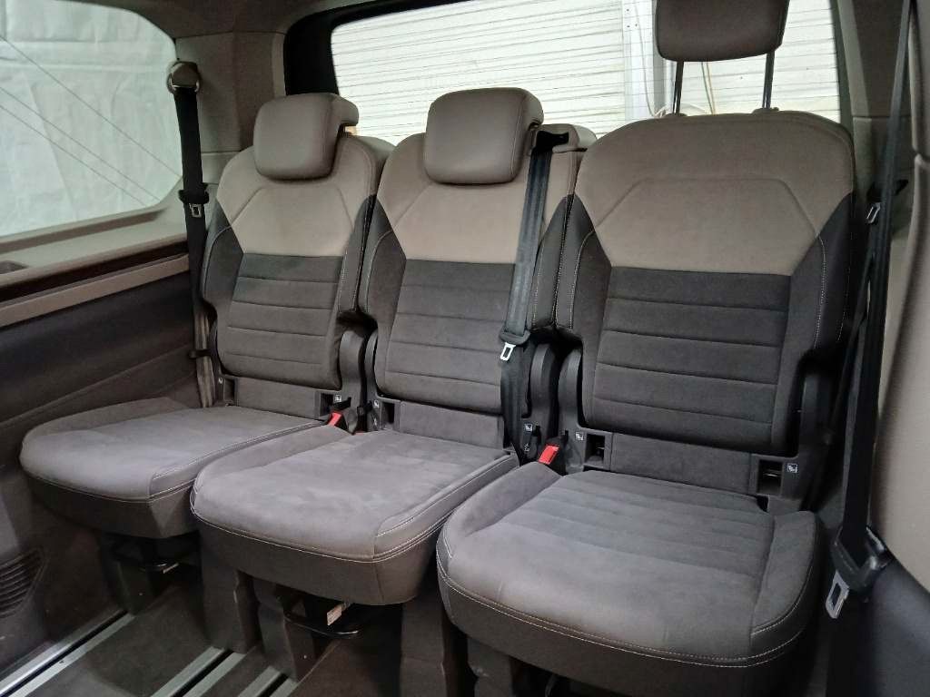 Fahrzeugabbildung Volkswagen T7 Multivan Style Pano ACC Alcantara IQ-Lights