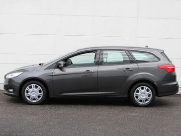 Ford Focus - 8