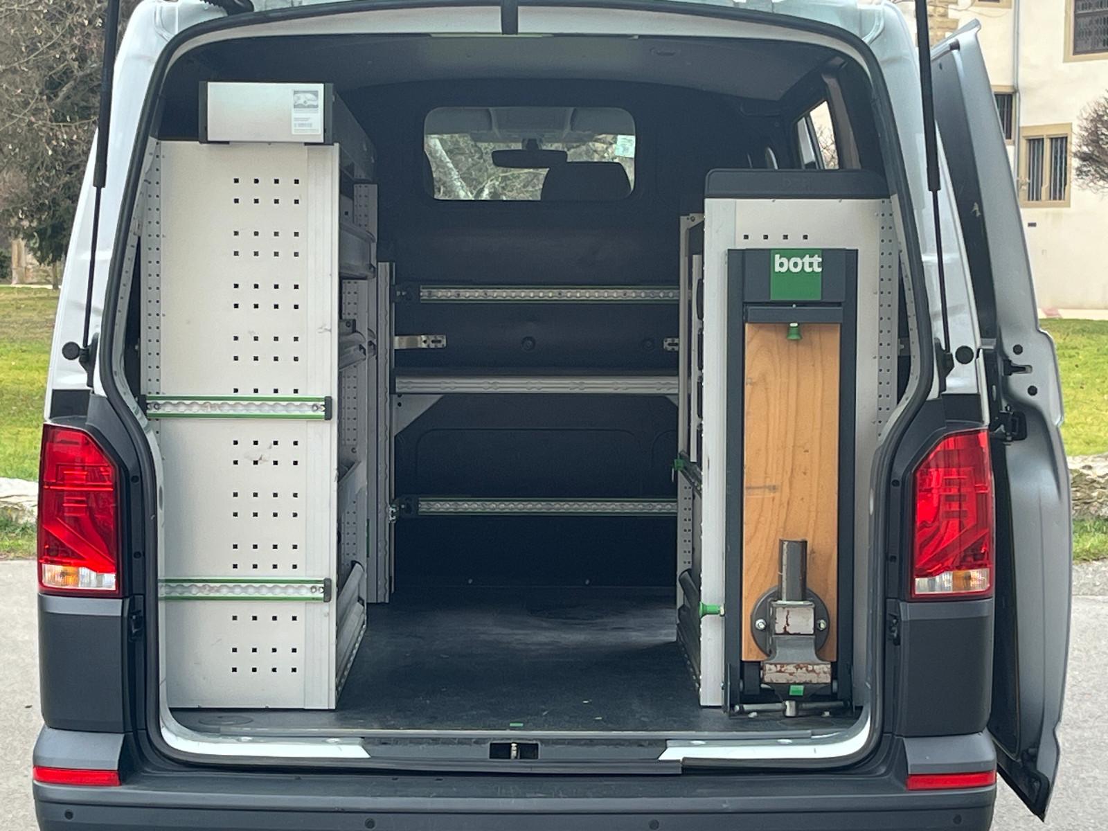 Volkswagen T6 Transporter T6.1 BOTT REGALS. TEMP. SHZ NAVI KLIMA 1.HAND, миниатюра 25