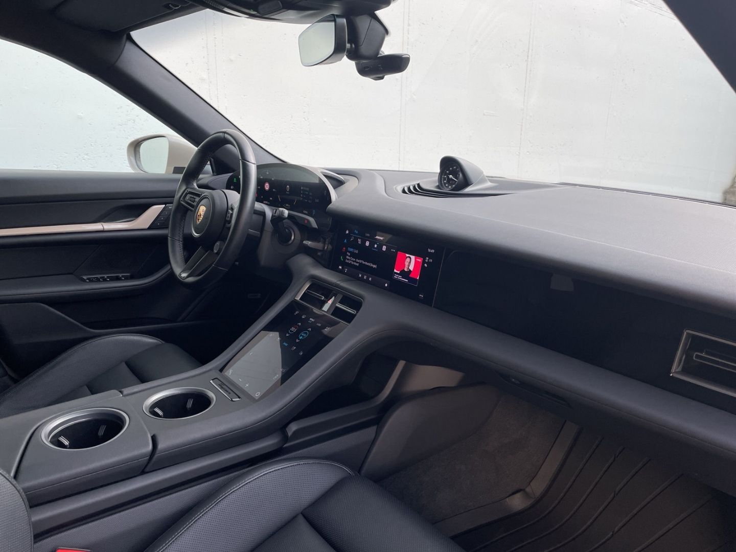 Taycan Sport Turismo Plus Approved/Pano/Bose/Air