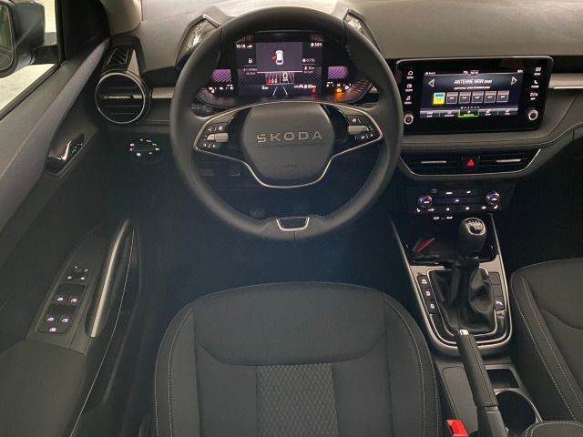 Fabia Tour 1.0 TSI LED+KAMERA+KLIMAAUTO