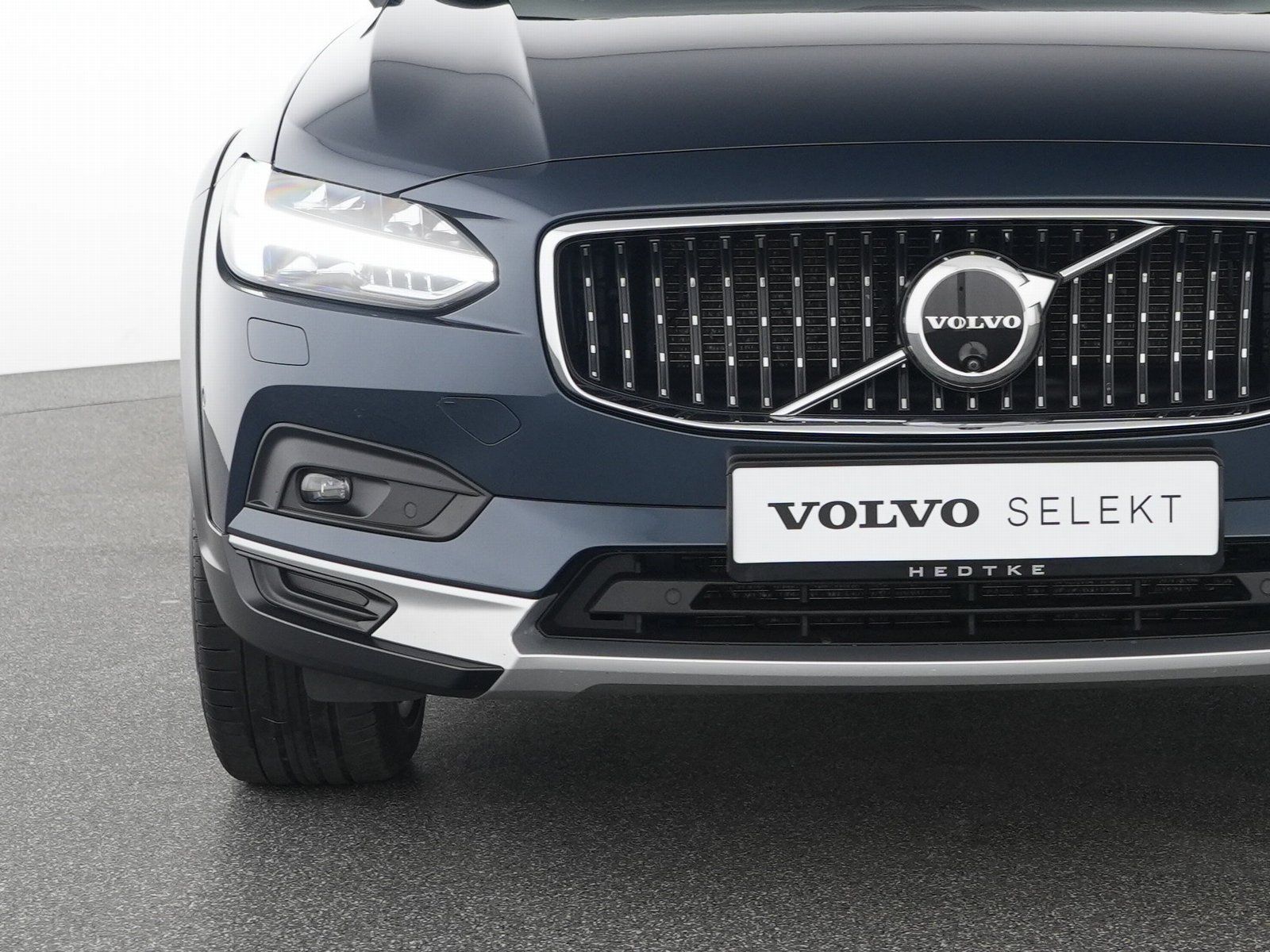Volvo V90 CC Ultimate / B&W / Massage/ AHK/ Standheiz foto 13