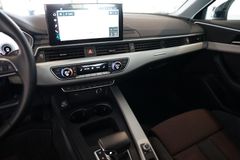 AUDI A4 Limousine 40 TFSI quattro advanced | AHK AUDI A4 Limousine 40 TFSI quattro advanced | AHK