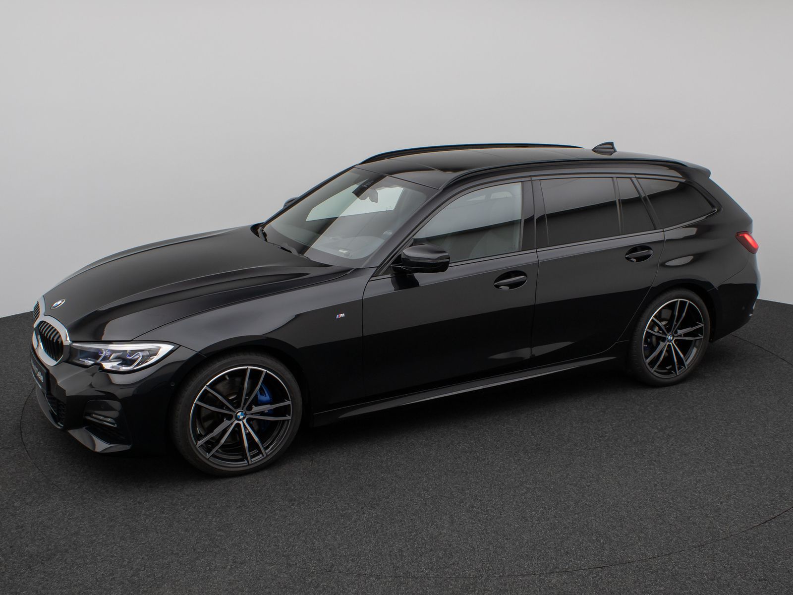 Fahrzeugabbildung BMW 330i M Sport Panorama Kamera Laser HUD DAB HiFi