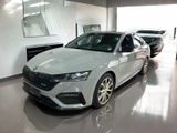 Skoda Octavia 2.0 TDI DSG RS 4x4 Alcantara Head-Up LED - Skoda Octavia mit Diesel-Antrieb: Allradantrieb, Limousine