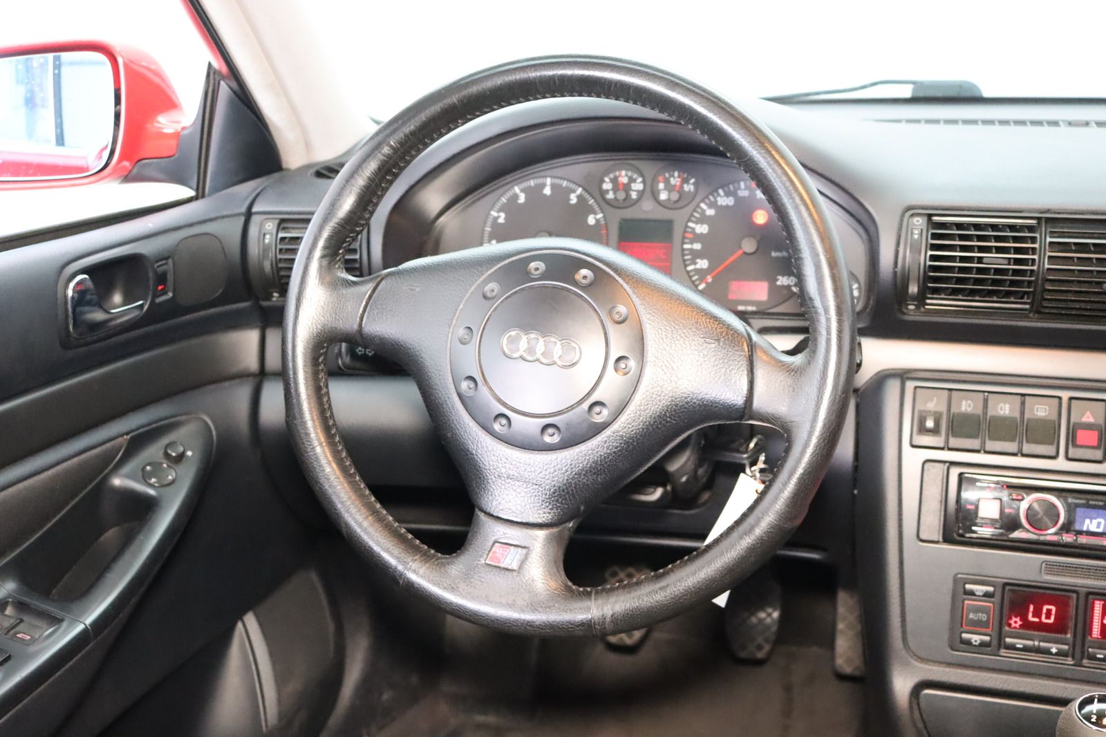 Fahrzeugabbildung Audi A4 2.8 Auto quattro * Klimaautom. * Sitzhzg. *