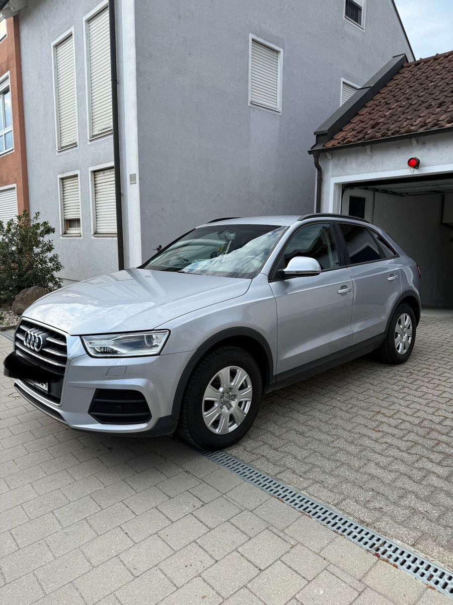 AUDI Audi Q3 2.0TDI - 150PS