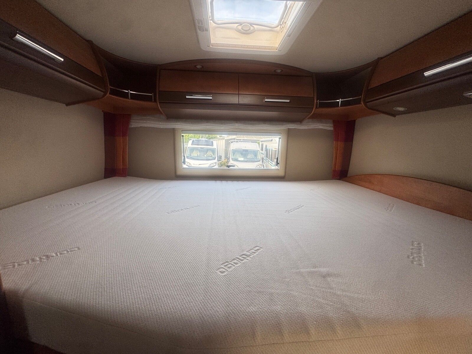 Fahrzeugabbildung Carthago c-tourer I I 138 SAT,Solar,Wechselrichter