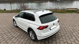 Volkswagen Tiguan 2.0 TDI 190PS DSG 4M Highl. Vollausstatt. - VW Tiguan Gebrauchtwagen in Wiesbaden