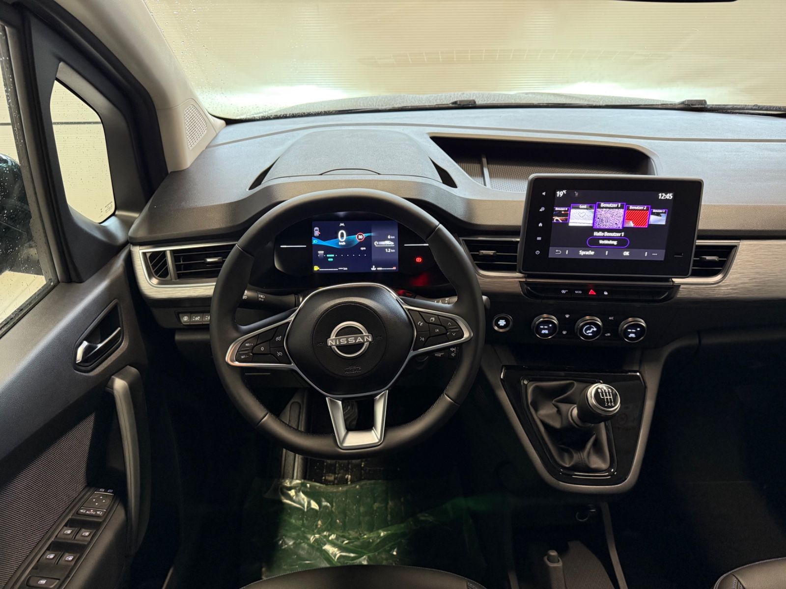 Fahrzeugabbildung Nissan Townstar Kombi L1 N-Connecta - Design-Paket