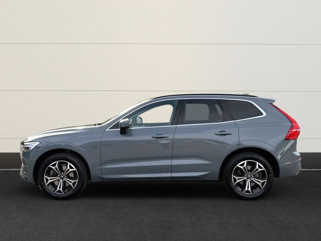 Volvo XC60 Momentum Pro 2WD