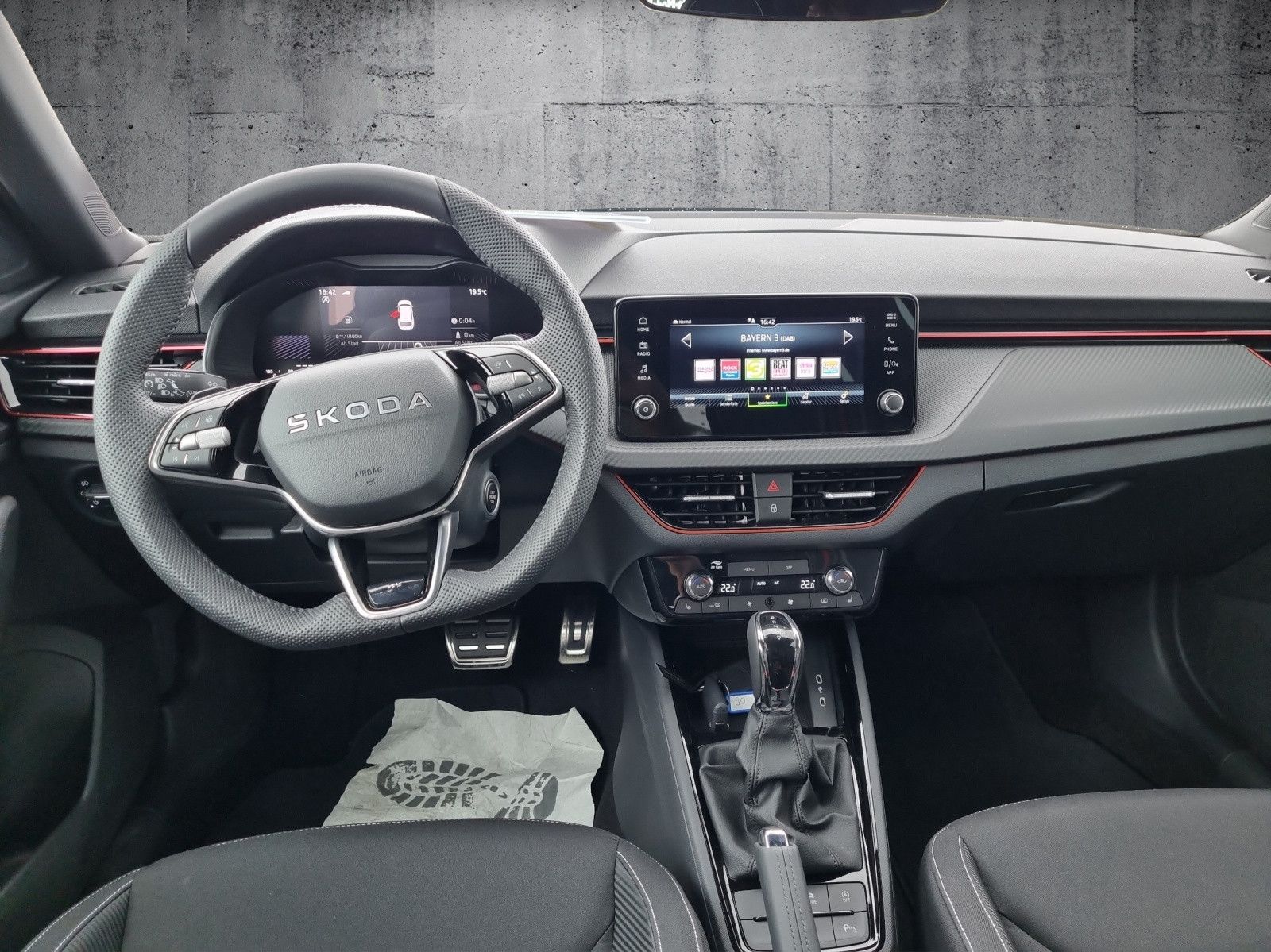 Kamiq Monte Carlo 1.0 TSI OPF DSG