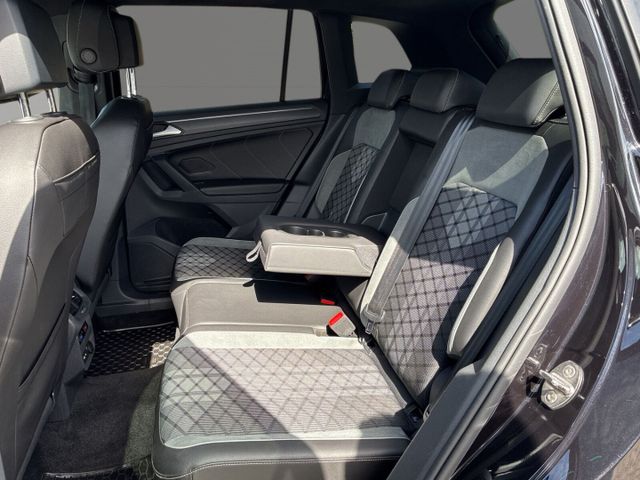Volkswagen Tiguan R-Line 4Motion+AHG-Schw.+HUD+Bus.-Prem+Ma