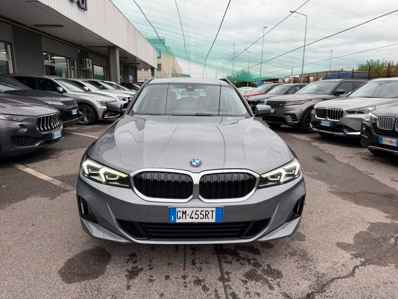 BMW 318 Touring 318i Touring auto / SERVICE IN B imagem 2
