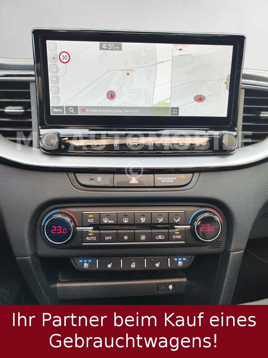 Kia Ceed SW 1.6 CRDi 48V DCT7 Platinum 1.Hd LED Pano