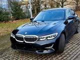 BMW 320d xDrive Luxury Line Automatik LCProf,ACC,RFK
