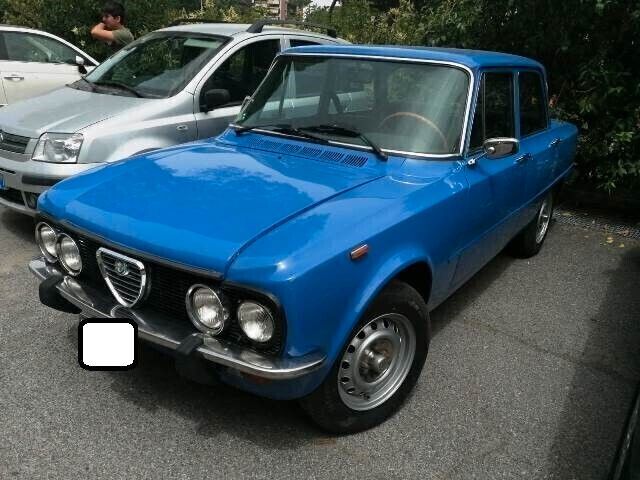 Alfa Romeo Giulia 1300 super