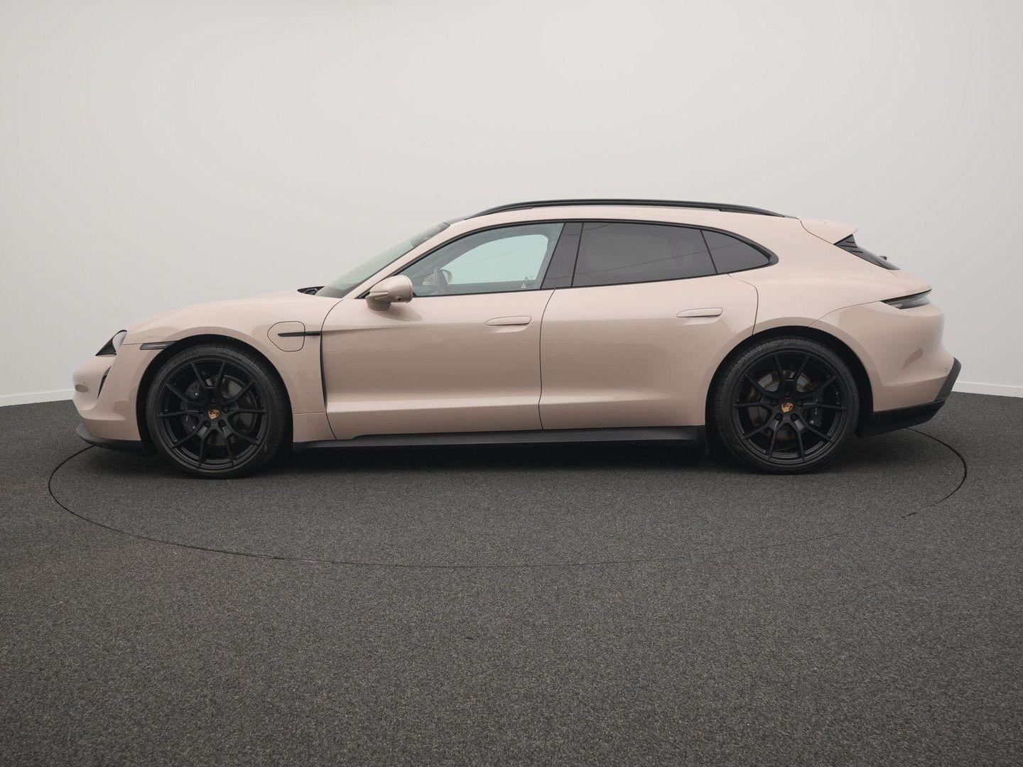 Porsche Taycan Sport Turismo